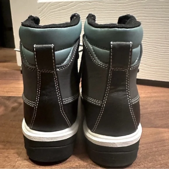 LUGZ black/gray/blue memory foam duck boots. Size 7.5. NWOT! - Picture 4 of 10